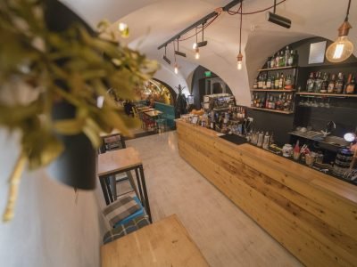 Pardoseală lemn fag Arcade Bar Sibiu