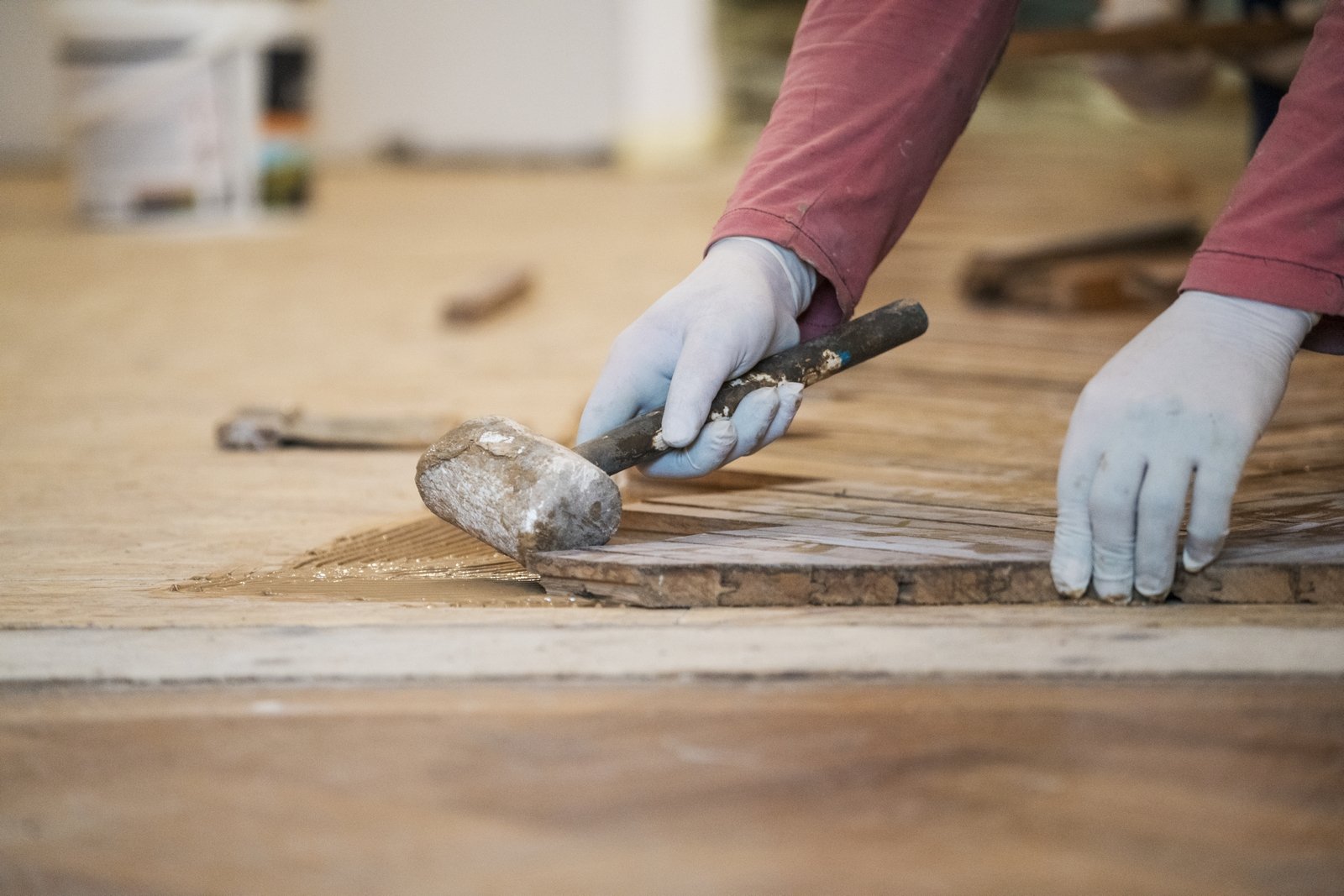 Solid wood parquet installation — D&D Parchet Design