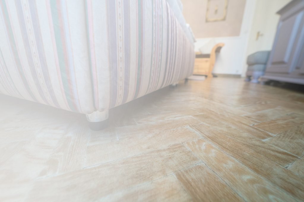 Wooden flooring in a modern space — professional installation