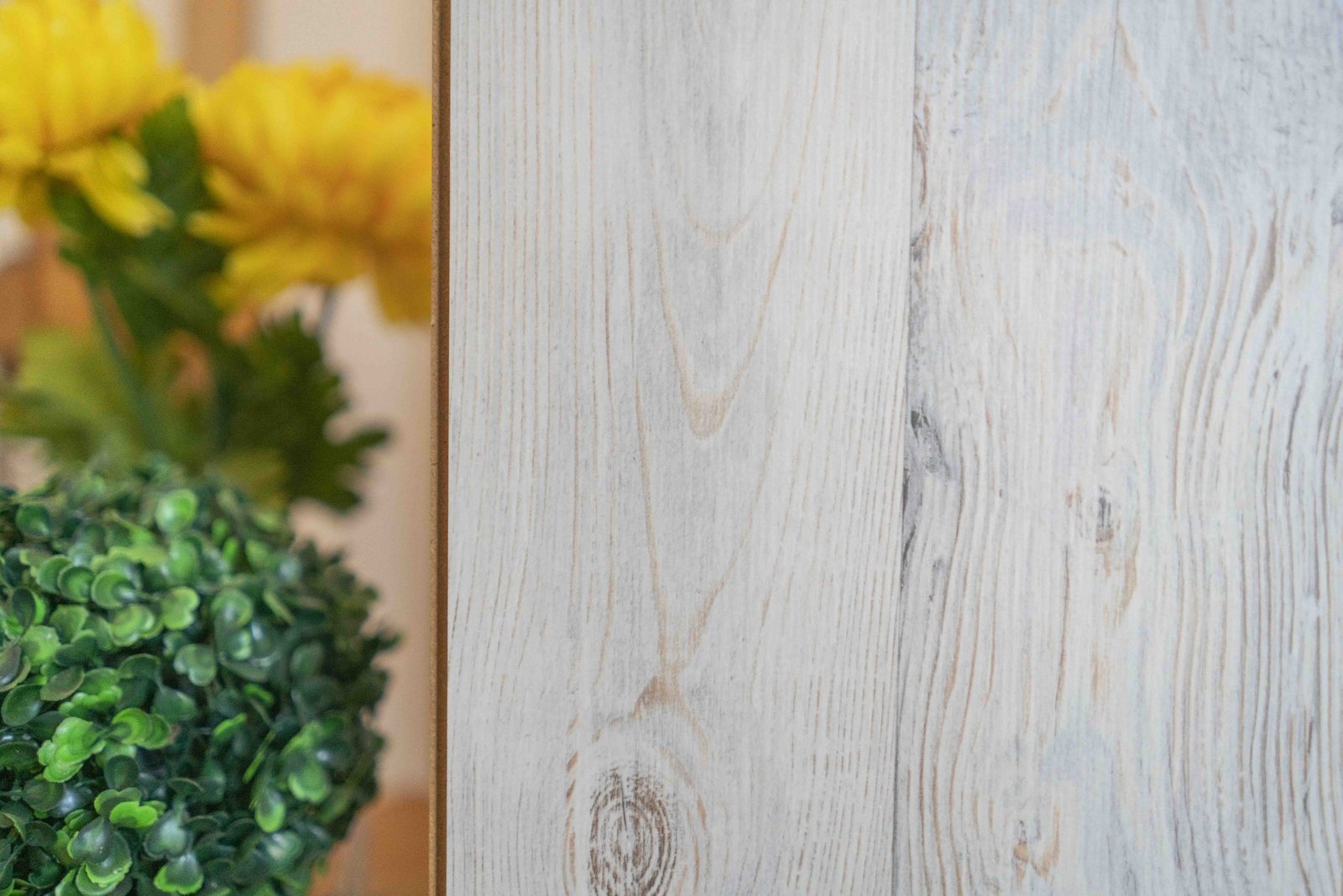 Decorative mango wood panels